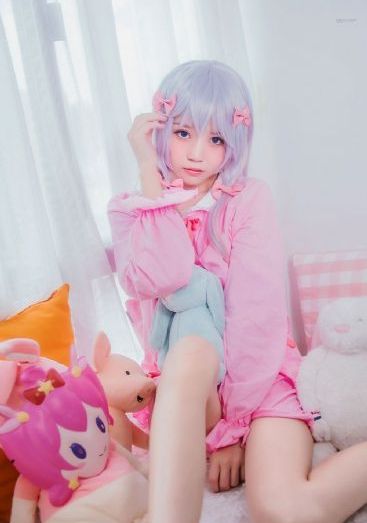 雪野莉子