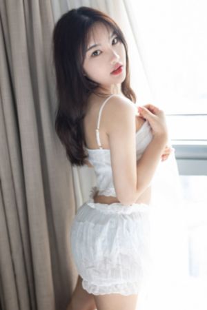 年轻的邻居3在线观看