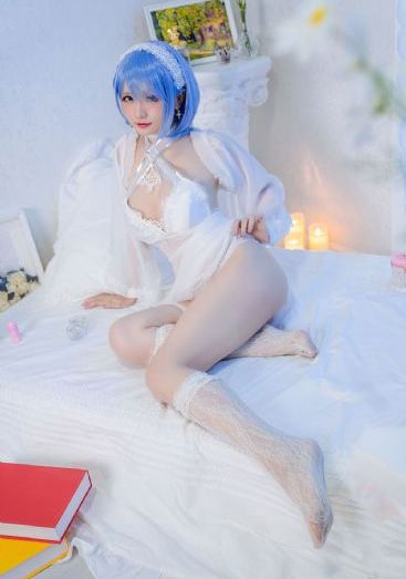 妈妈的闺蜜在线